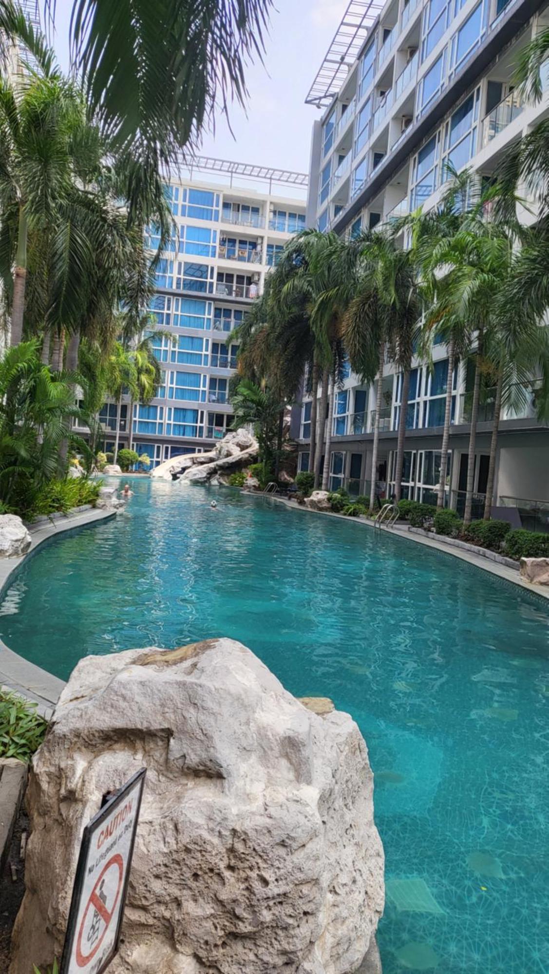 Centara Avenue Residence By Patsamon Pattaya Εξωτερικό φωτογραφία